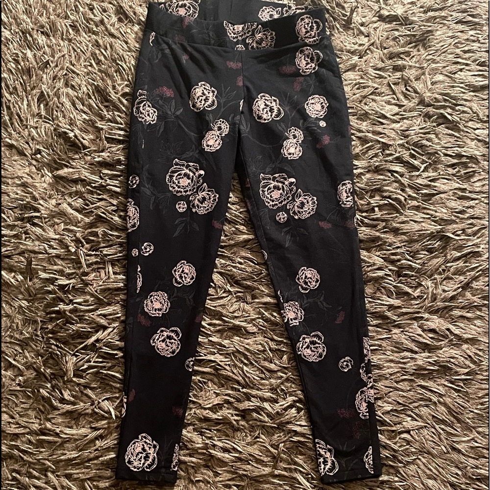 Torrid Black Floral Legging